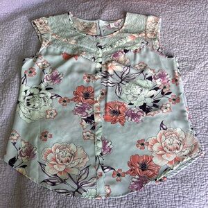 Floral Women’s Top - lavender and Pink